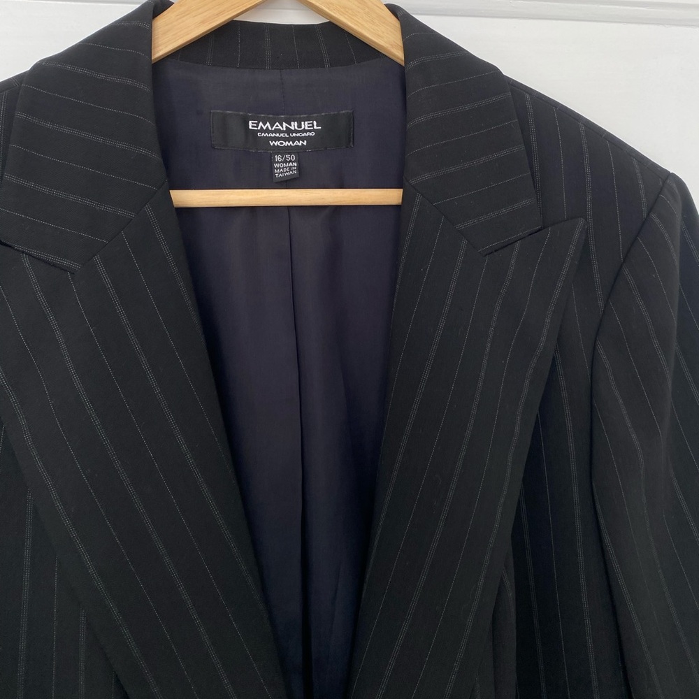 Emanuel Ungaro black pinstripe wool oversized blazer - Picture 6 of 11